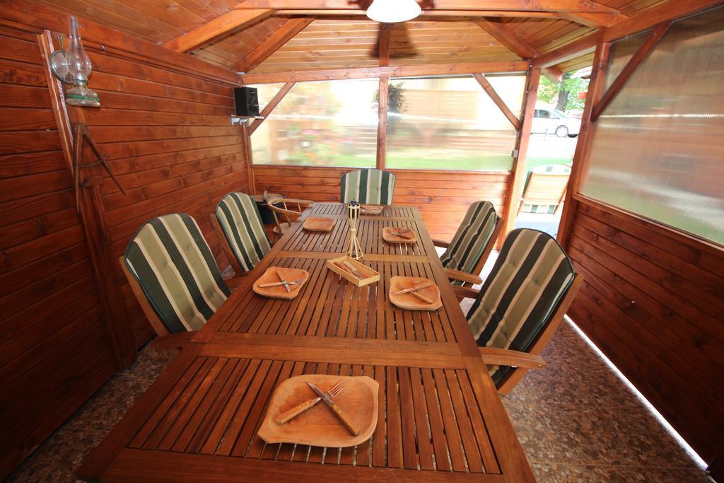 Villa Lienka Besenova Luaran gambar