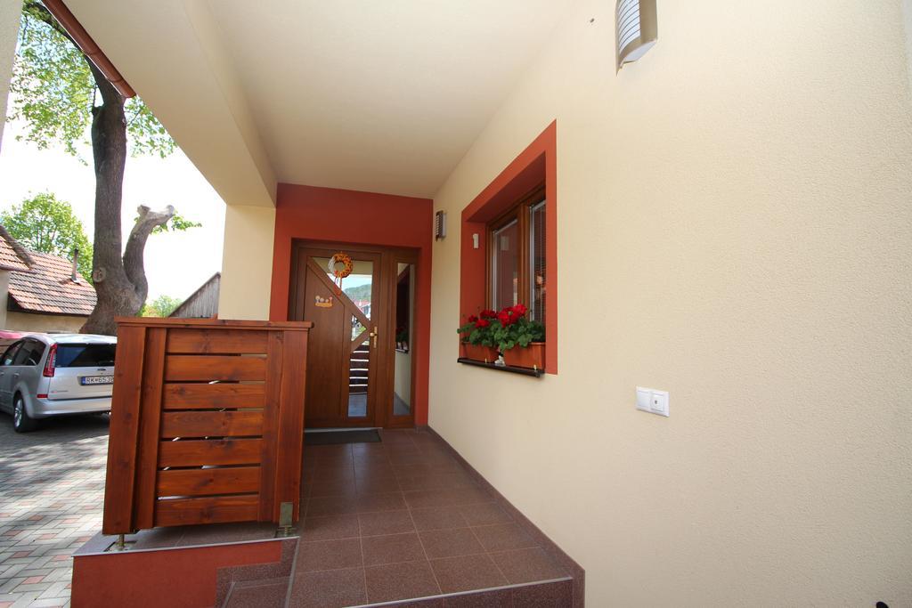 Villa Lienka Besenova Luaran gambar