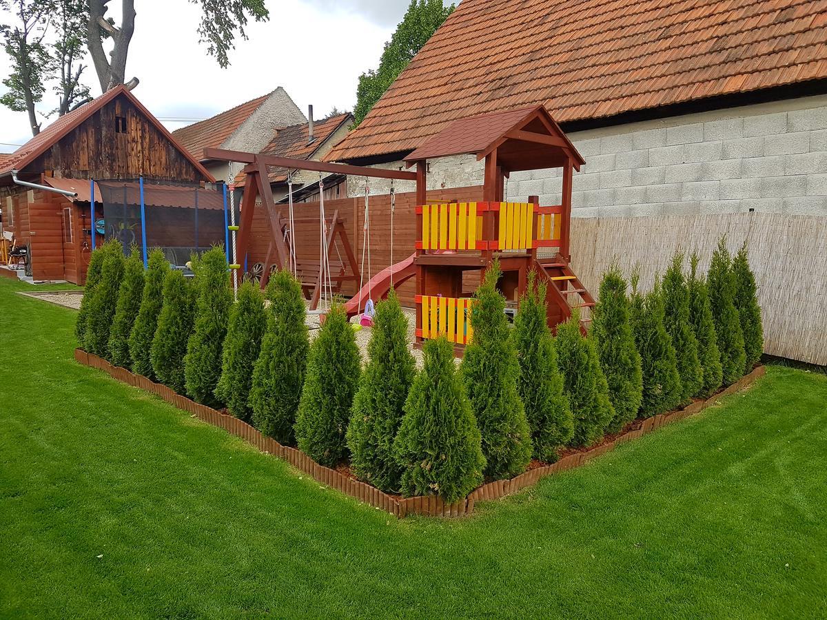Villa Lienka Besenova Luaran gambar