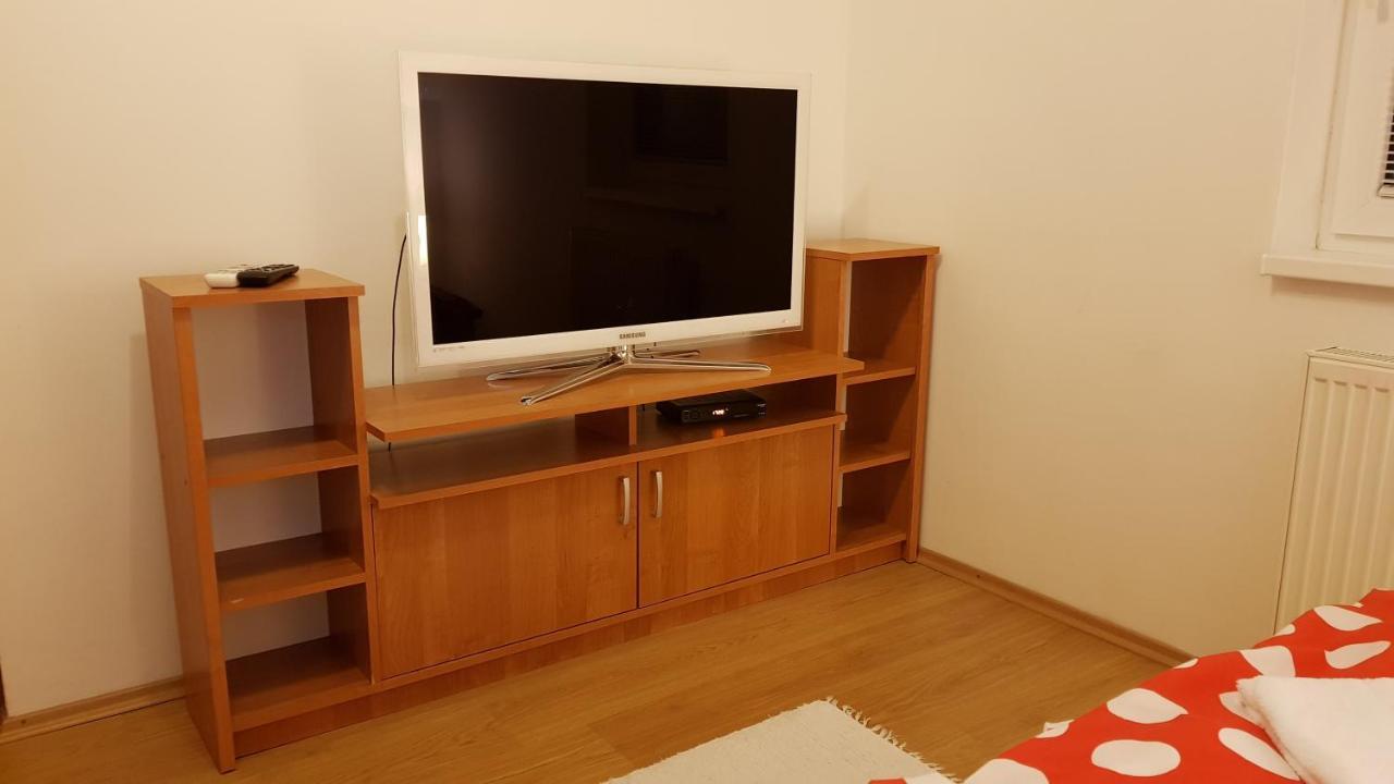 Villa Lienka Besenova Luaran gambar
